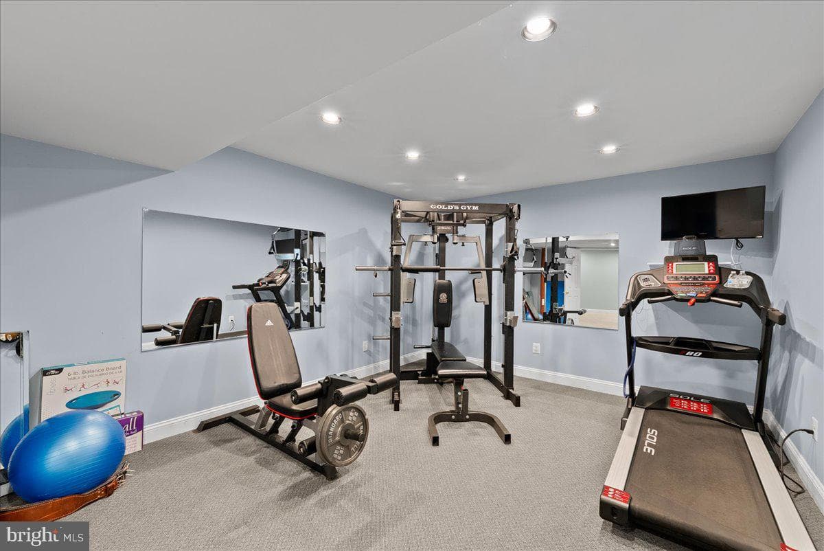 23217 Linden Vale Drive photo 55