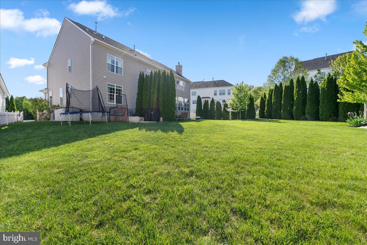 23217 Linden Vale Drive photo 67