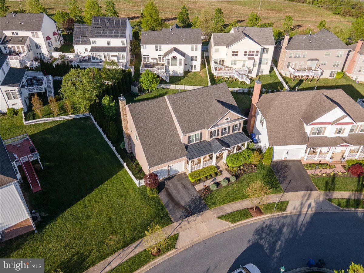 23217 Linden Vale Drive photo 73