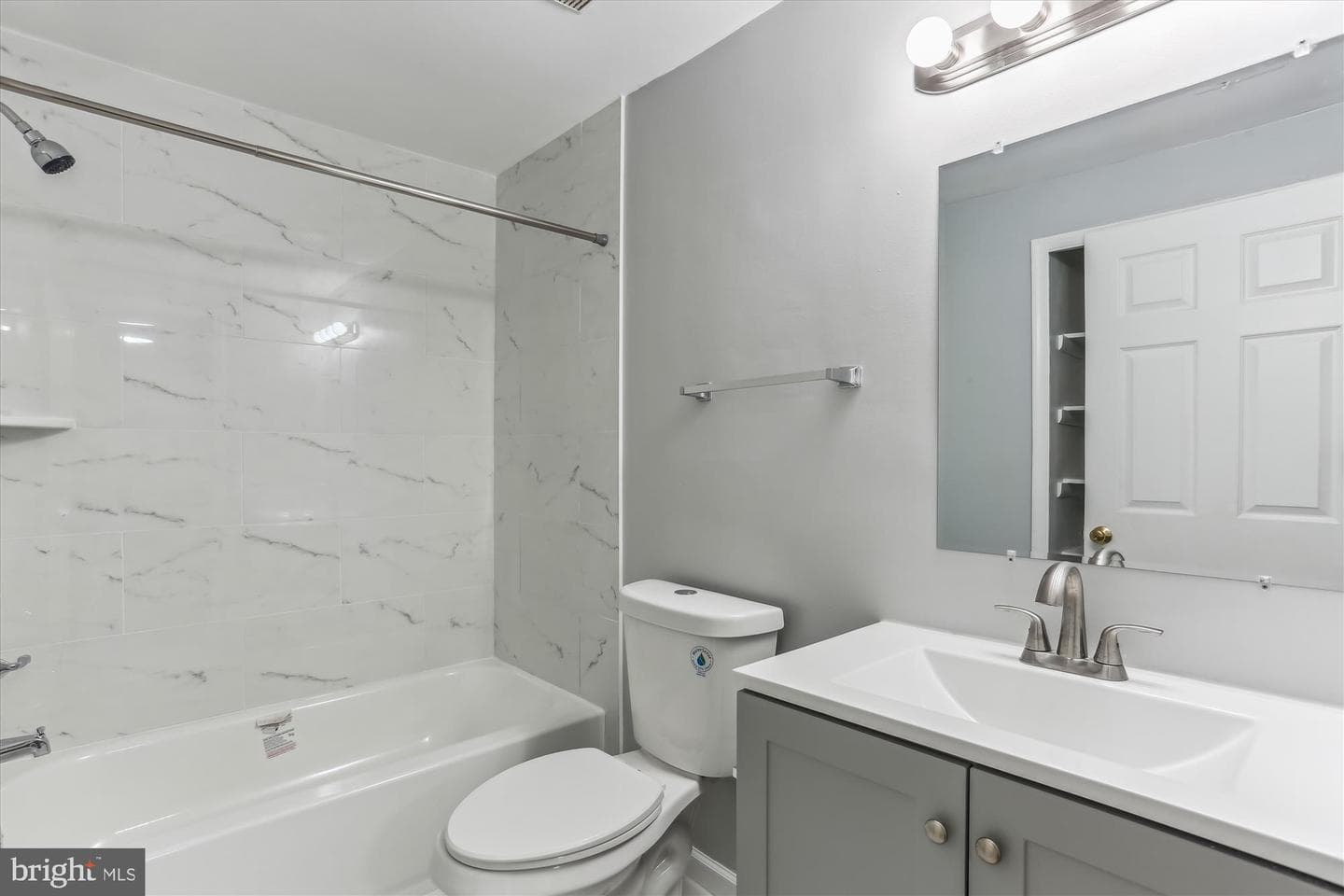 18506 Eagles Roost Drive photo 24