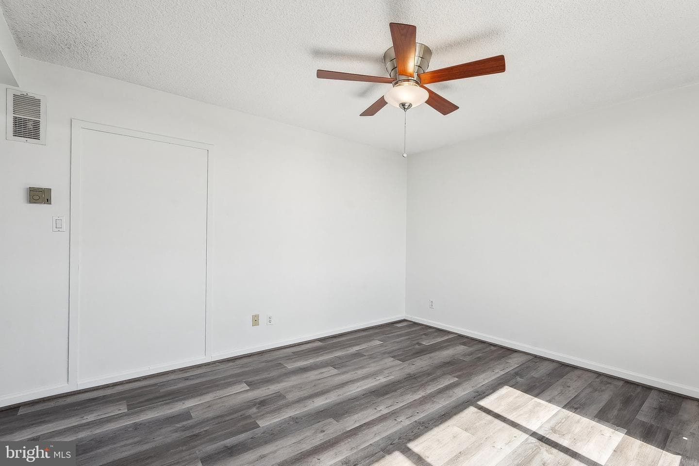 5225 Pooks Hill Road #1728s photo 8