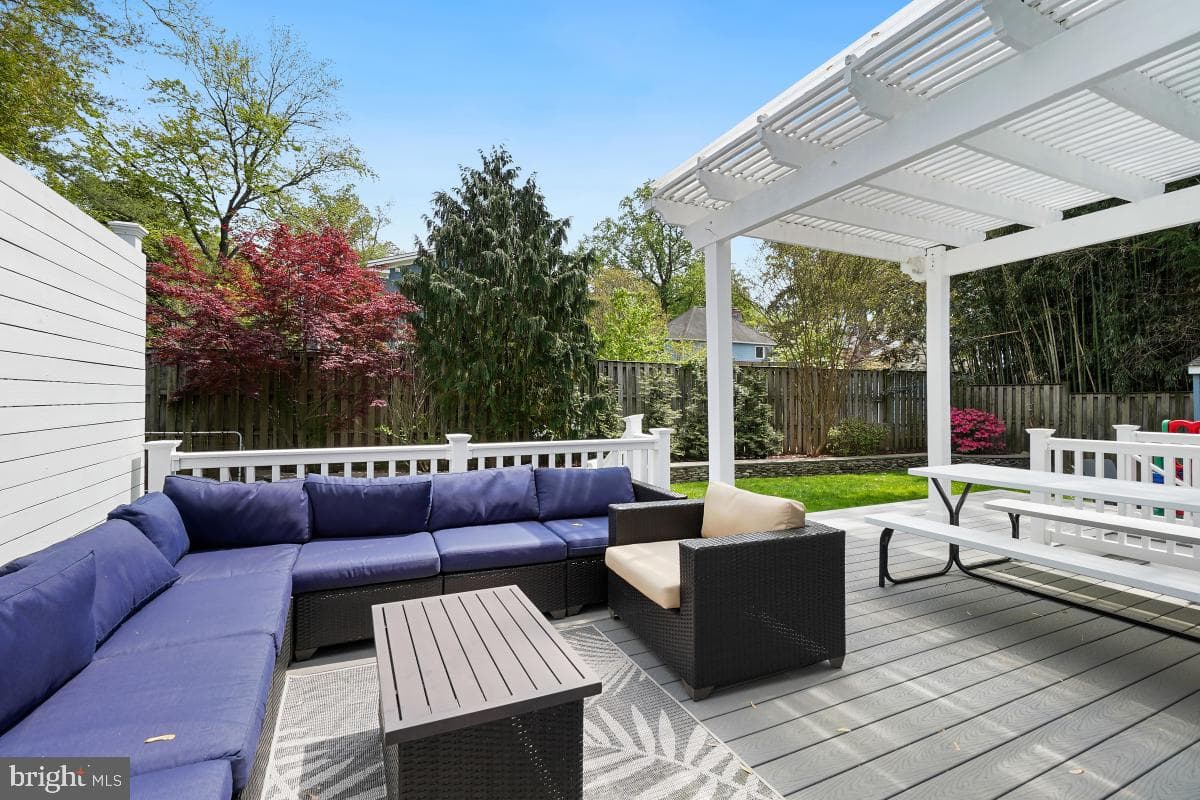 8903 Hempstead Avenue photo 39