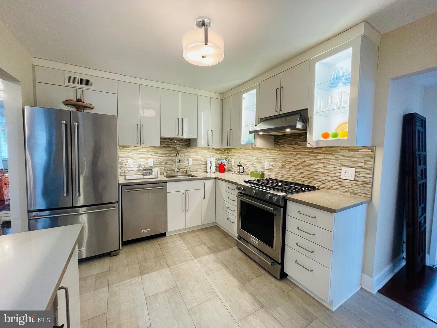 5225 Pooks Hill Road #1613s photo 10