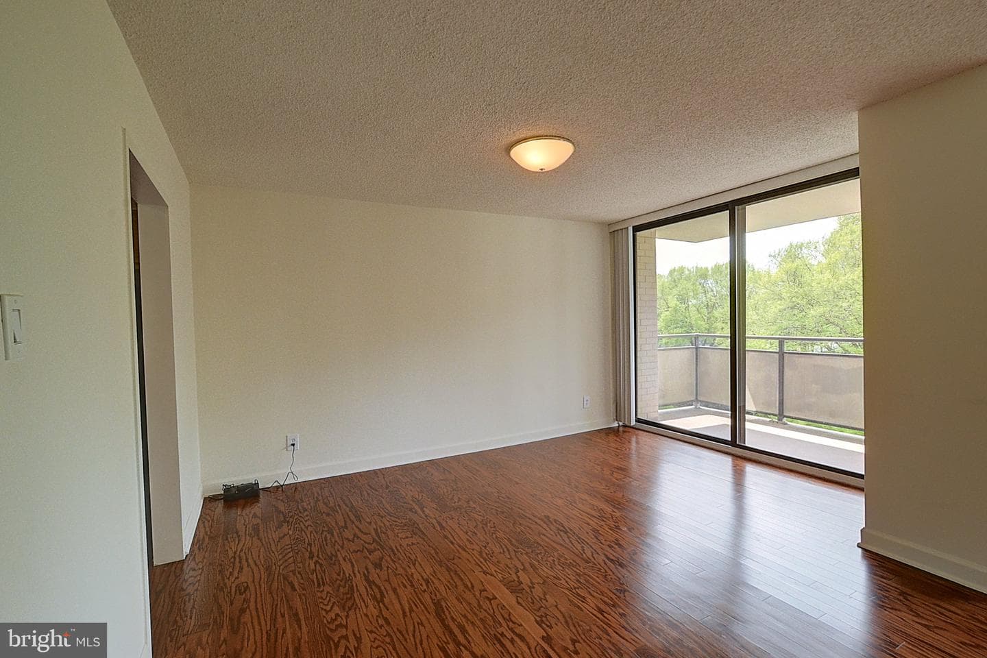 5225 Pooks Hill Road #416s photo 3