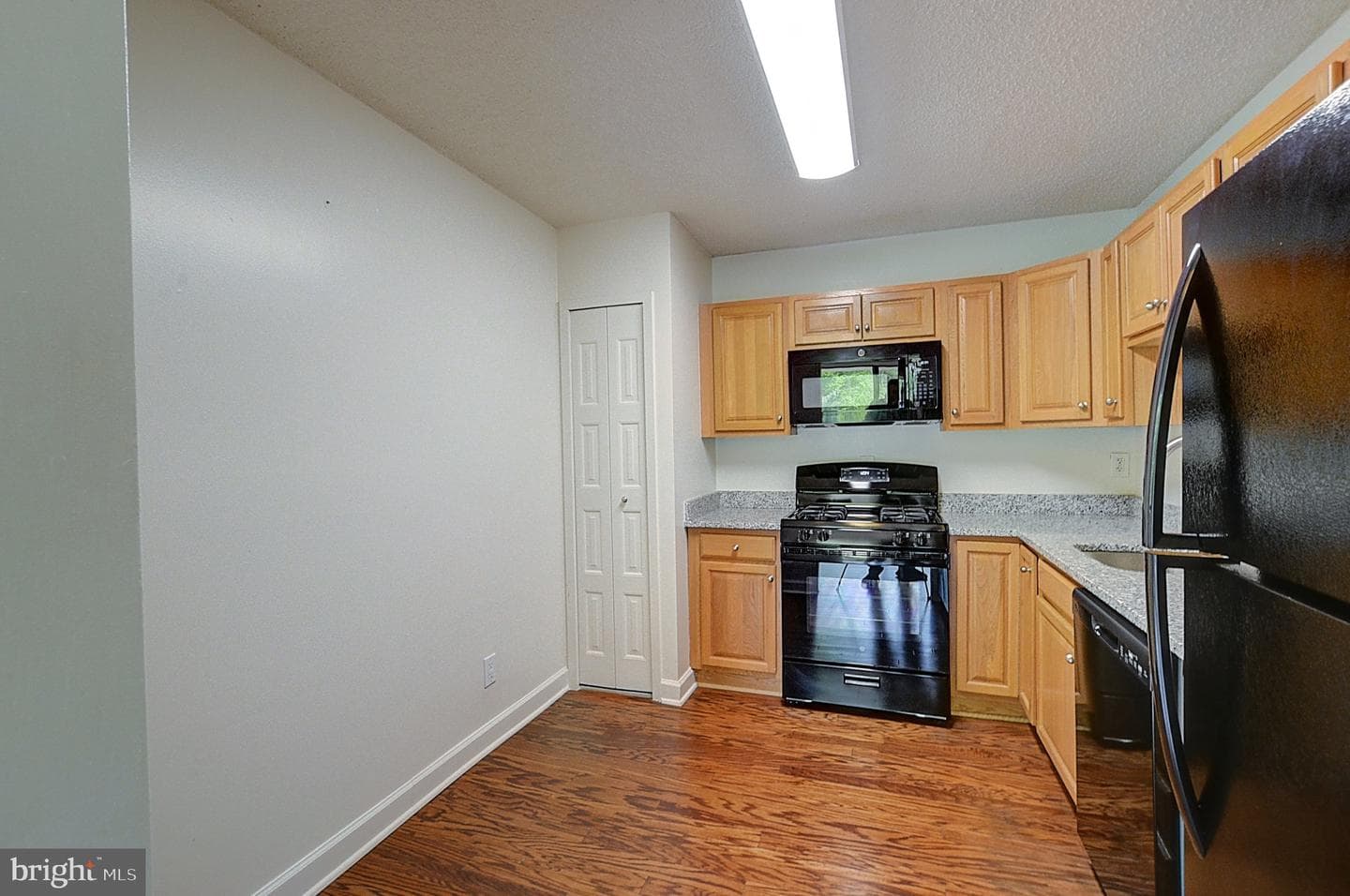 5225 Pooks Hill Road #416s photo 5