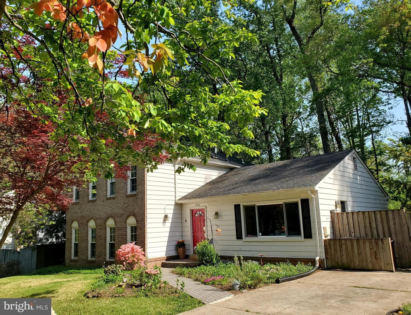 1516 Winding Waye Lane photo 4