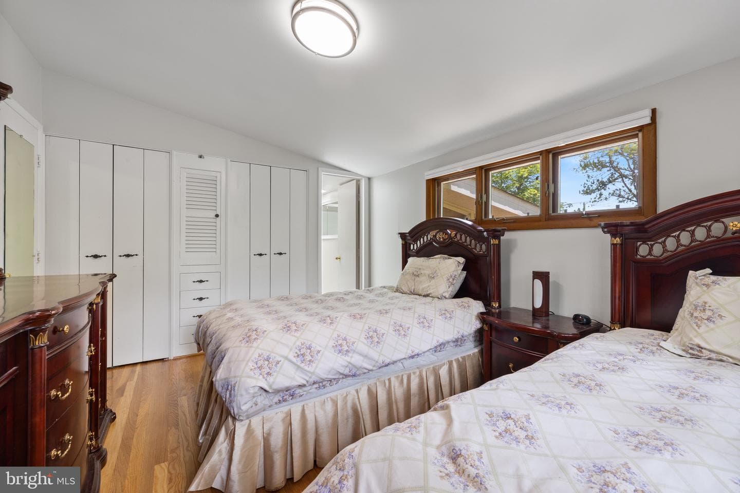 916 Hyde Road photo 20