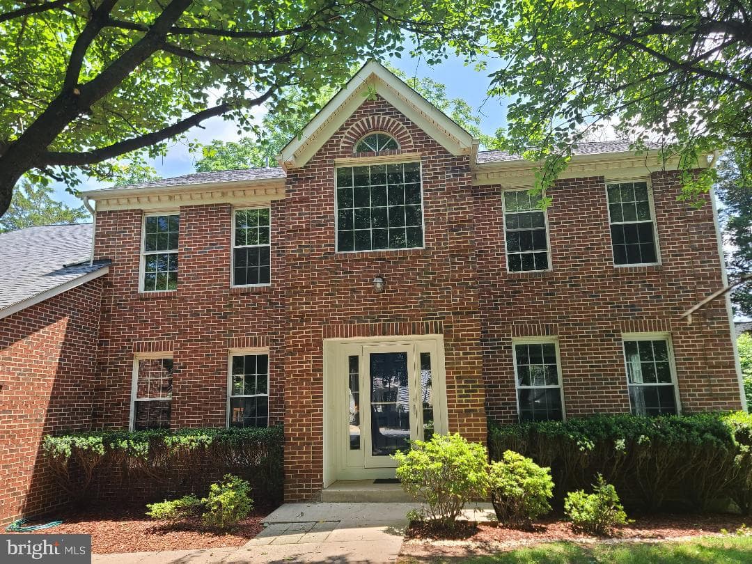 303 Saybrooke View Drive photo 4