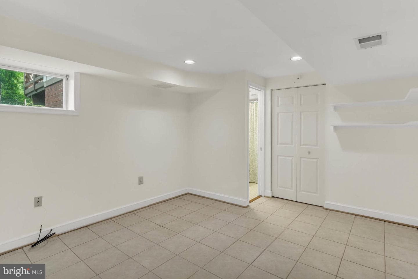 1529 Red Oak Drive photo 28