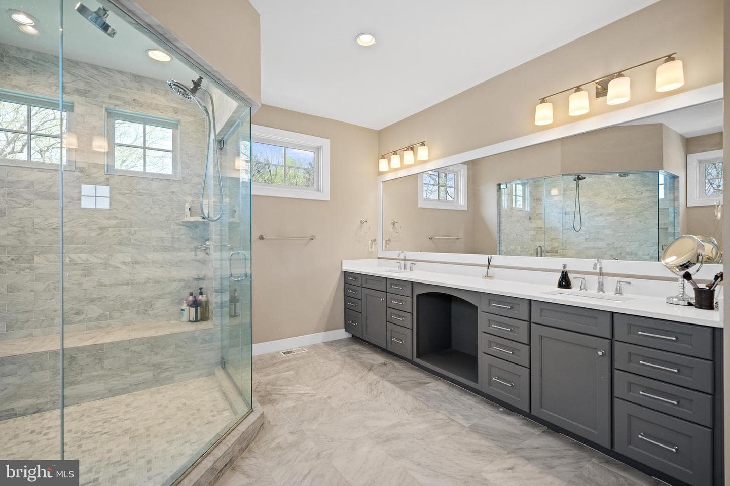 7005 Richard Drive photo 26
