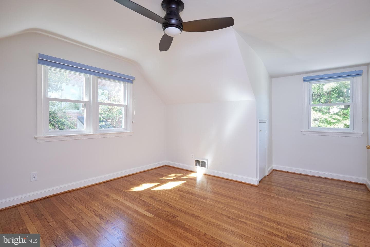 5610 Parkston Road photo 28