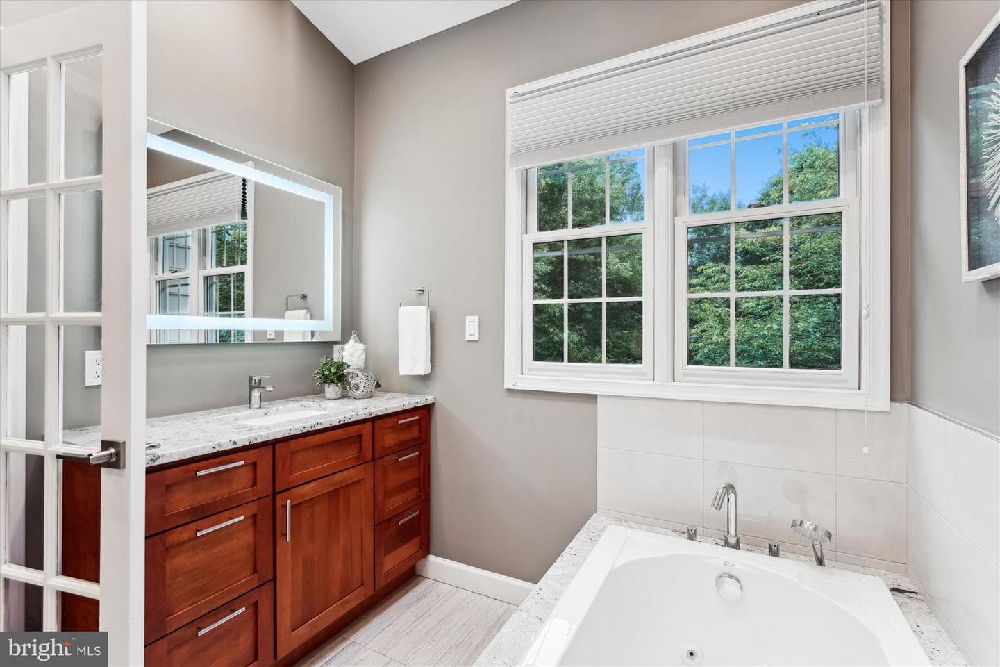 435 Winding Rose Drive photo 32