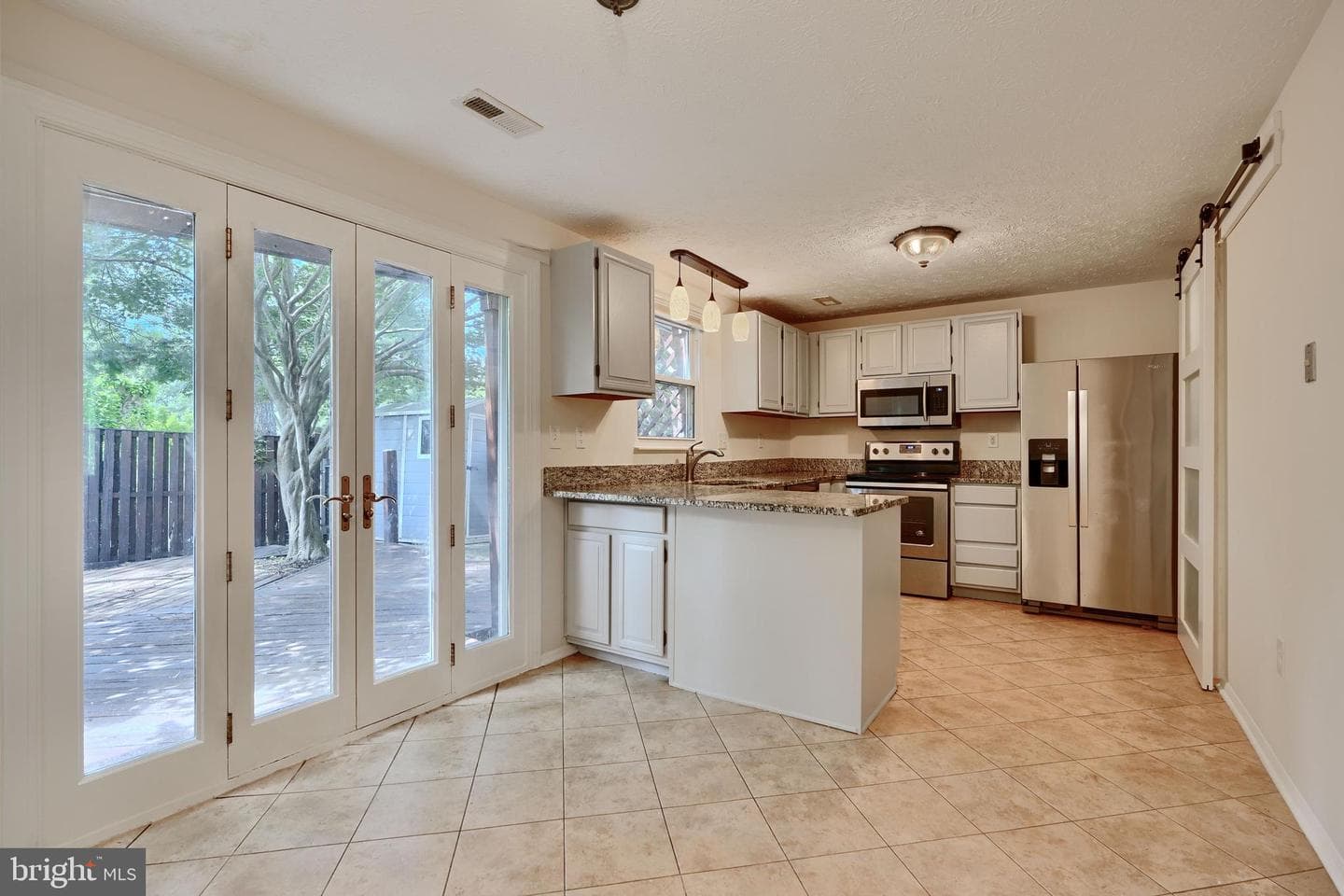 8838 Cross Country Place photo 7