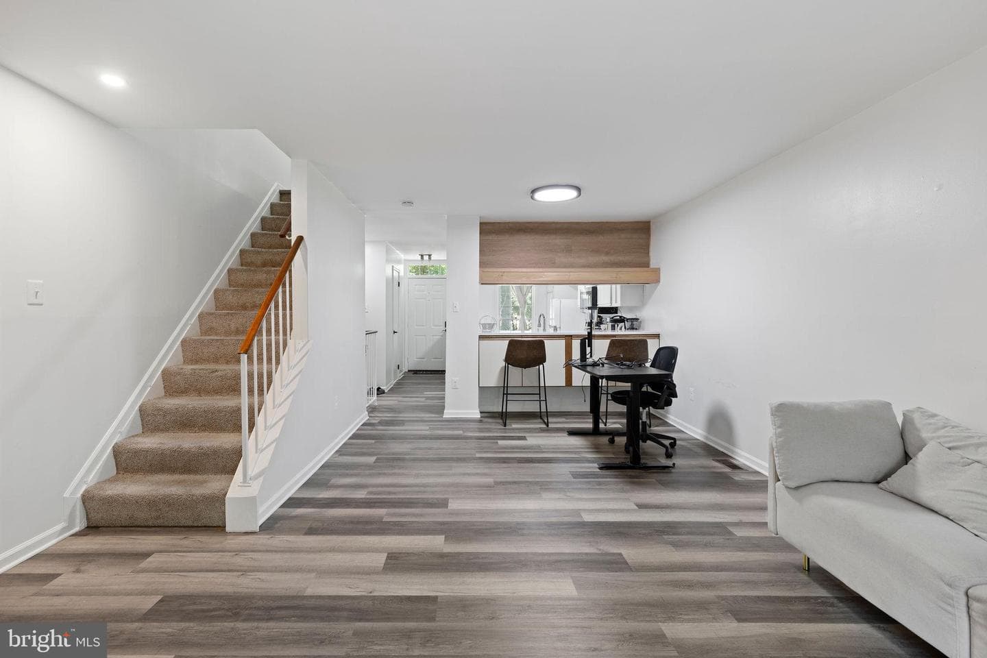 3804 Angelton Court photo 3