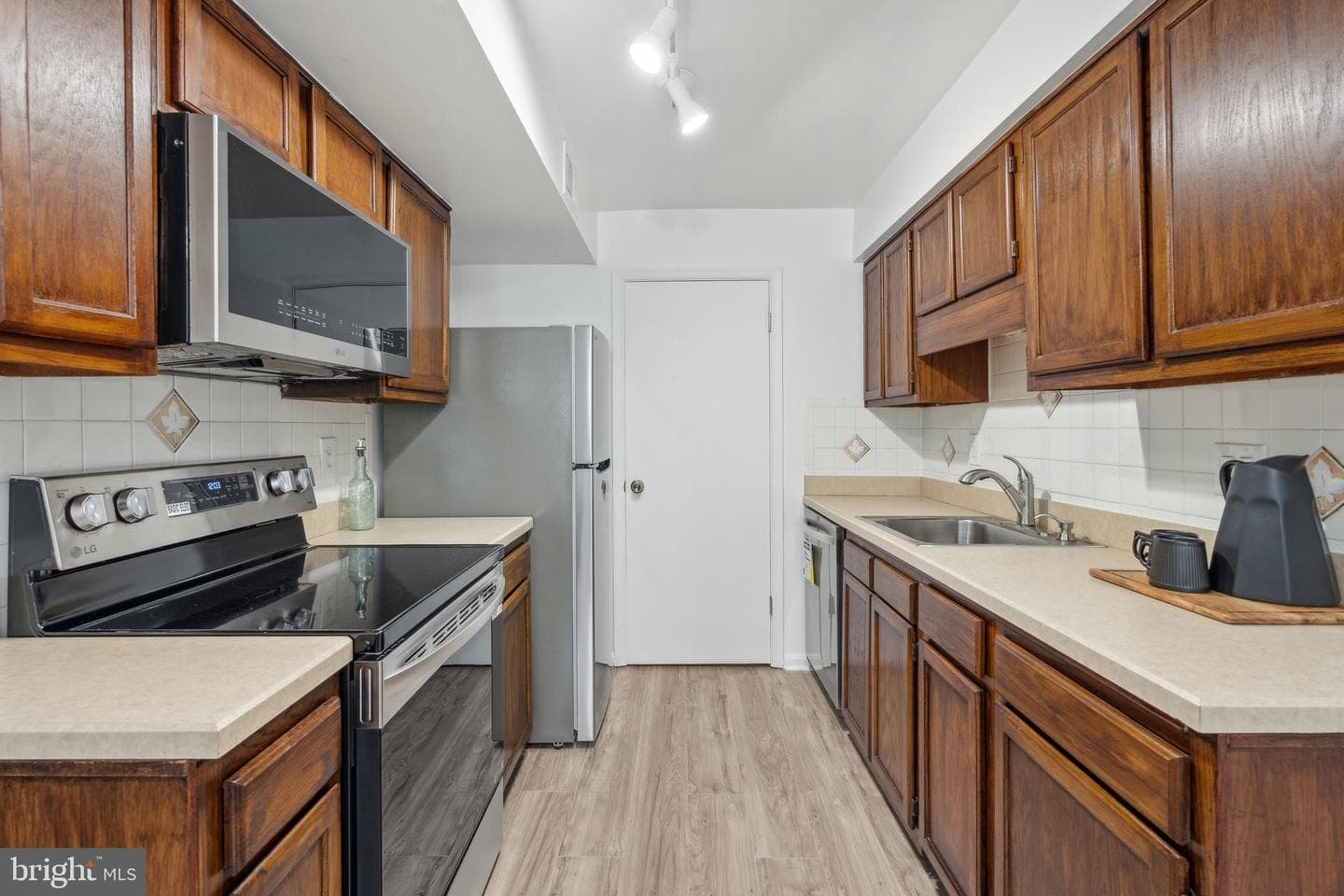 20217 Shipley Terrace #2-B-101 photo 7