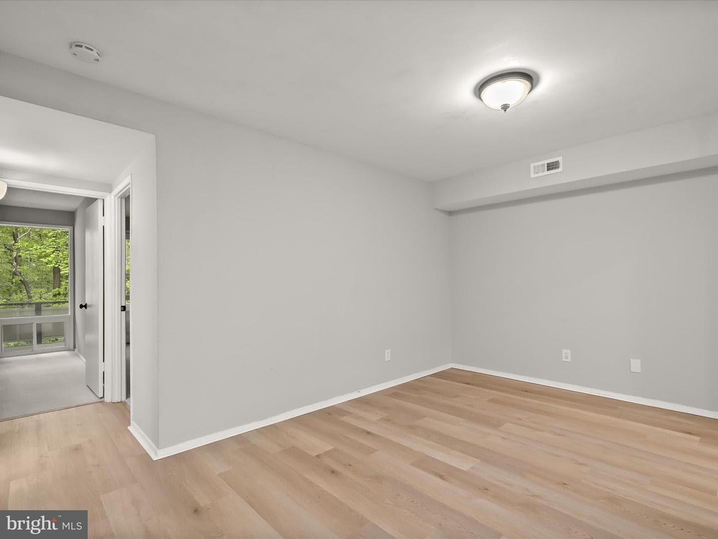 7545 Spring Lake Drive #7545-B photo 9