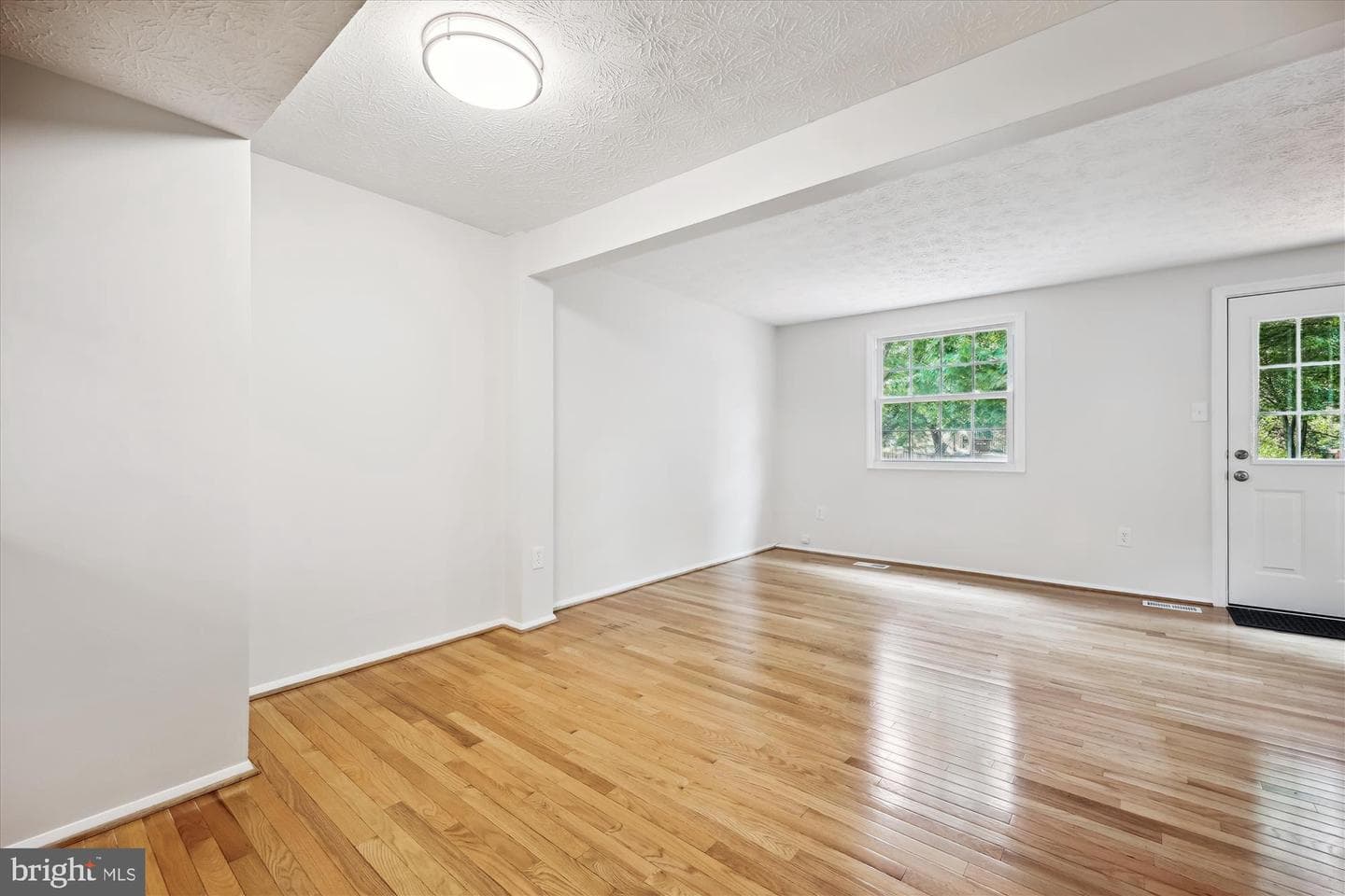 1279 Elm Grove Circle photo 6