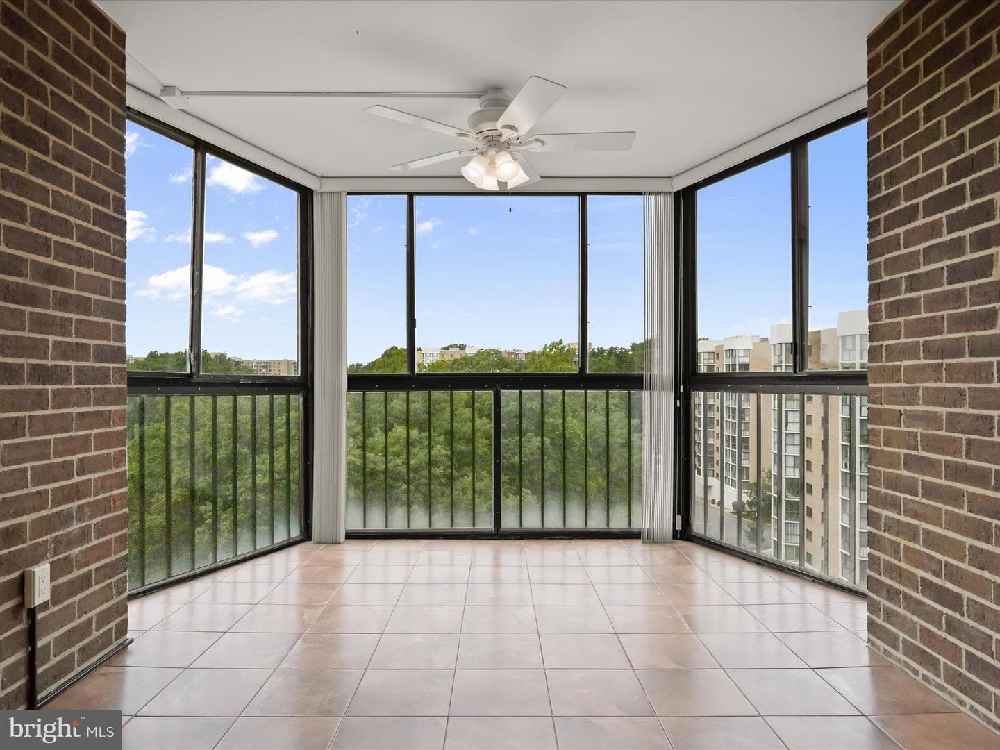 15107 Interlachen Drive #2-919 photo 11
