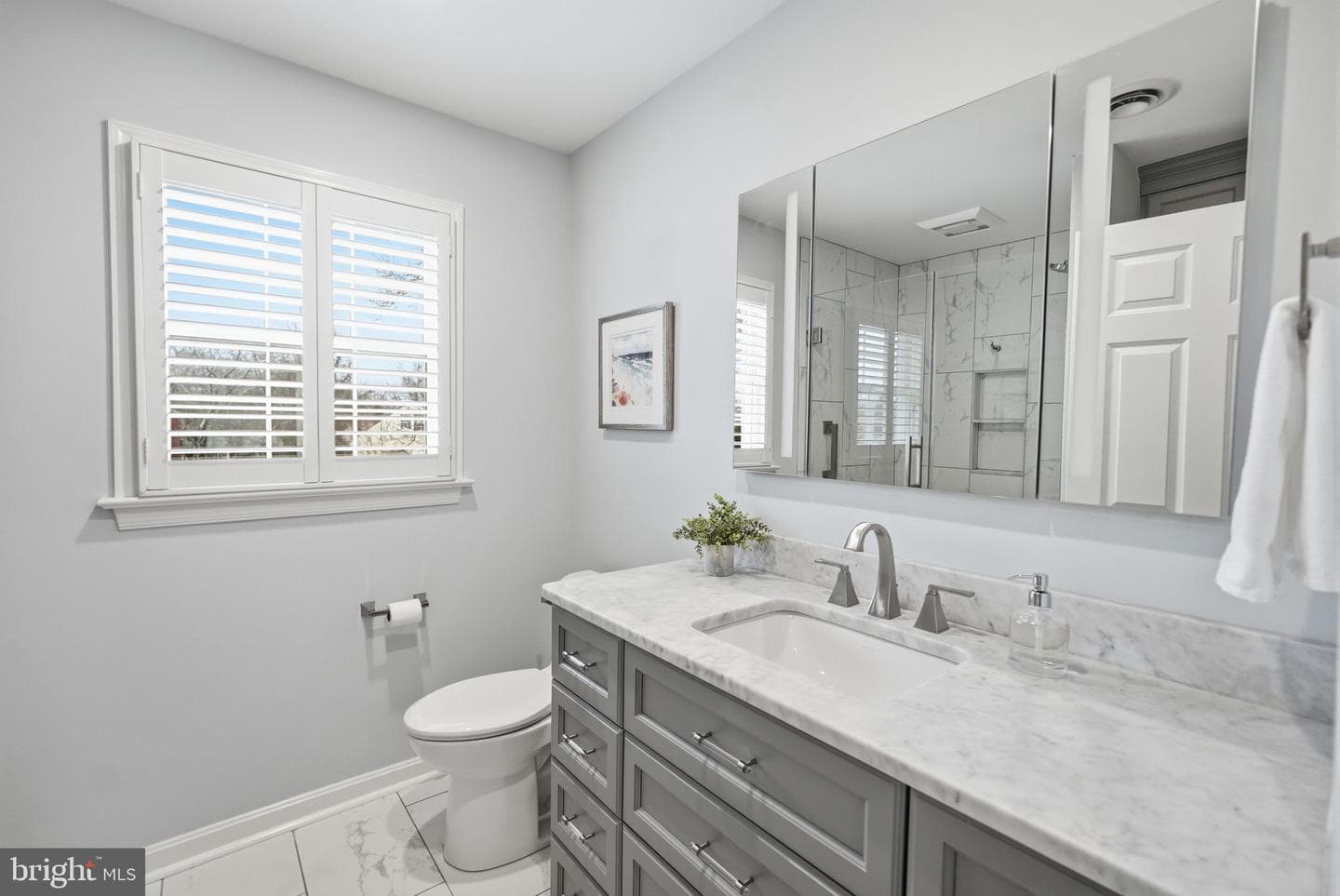 706 Fordham Street photo 23