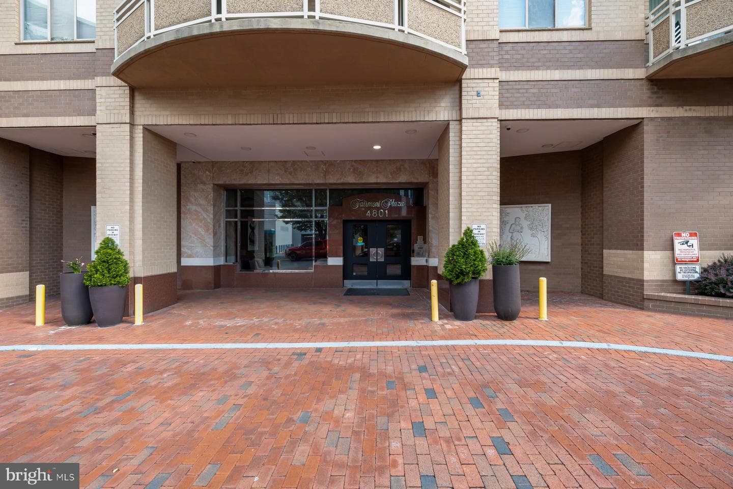 4801 Fairmont Avenue #804 photo 39