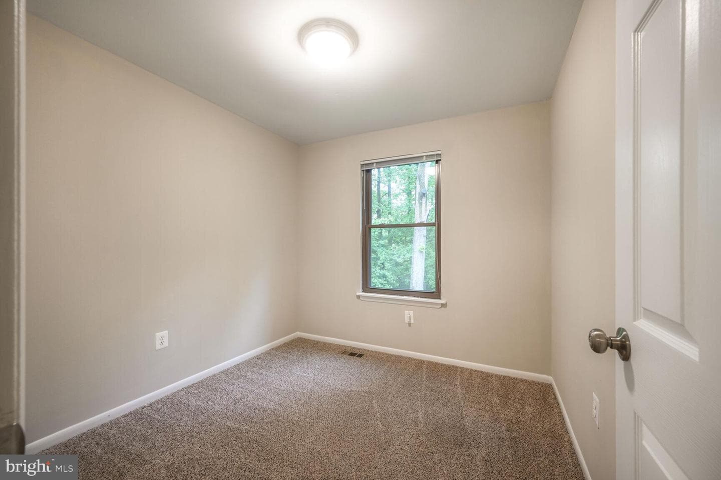 7848 Briardale Terrace photo 12