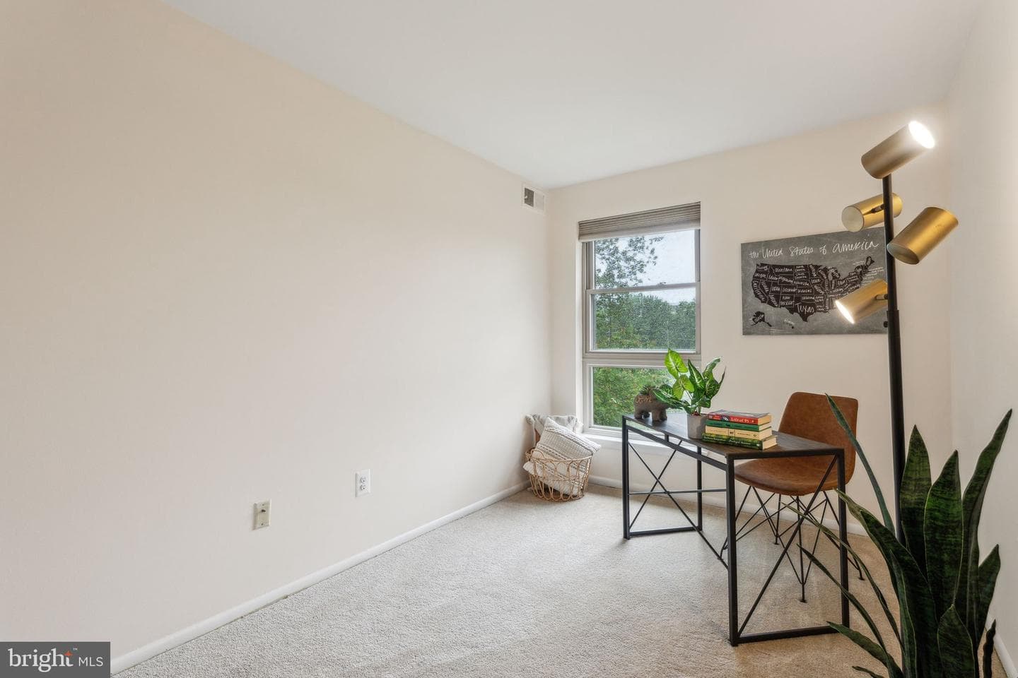 2203 Greenery Lane #202-10 photo 9