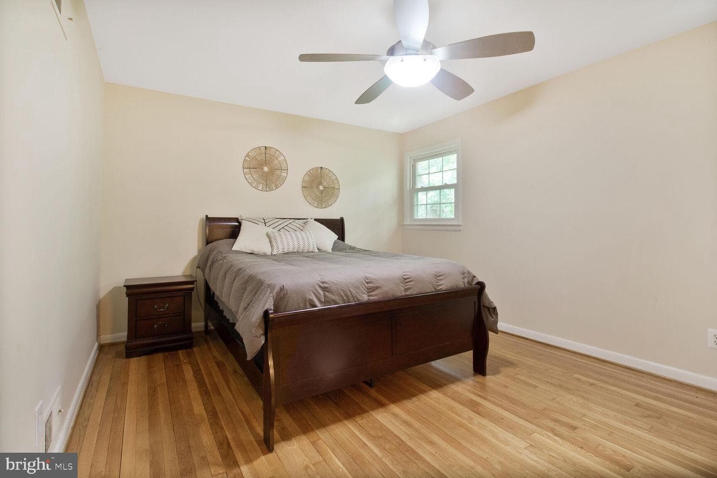 10611 Meadowhill Road photo 17
