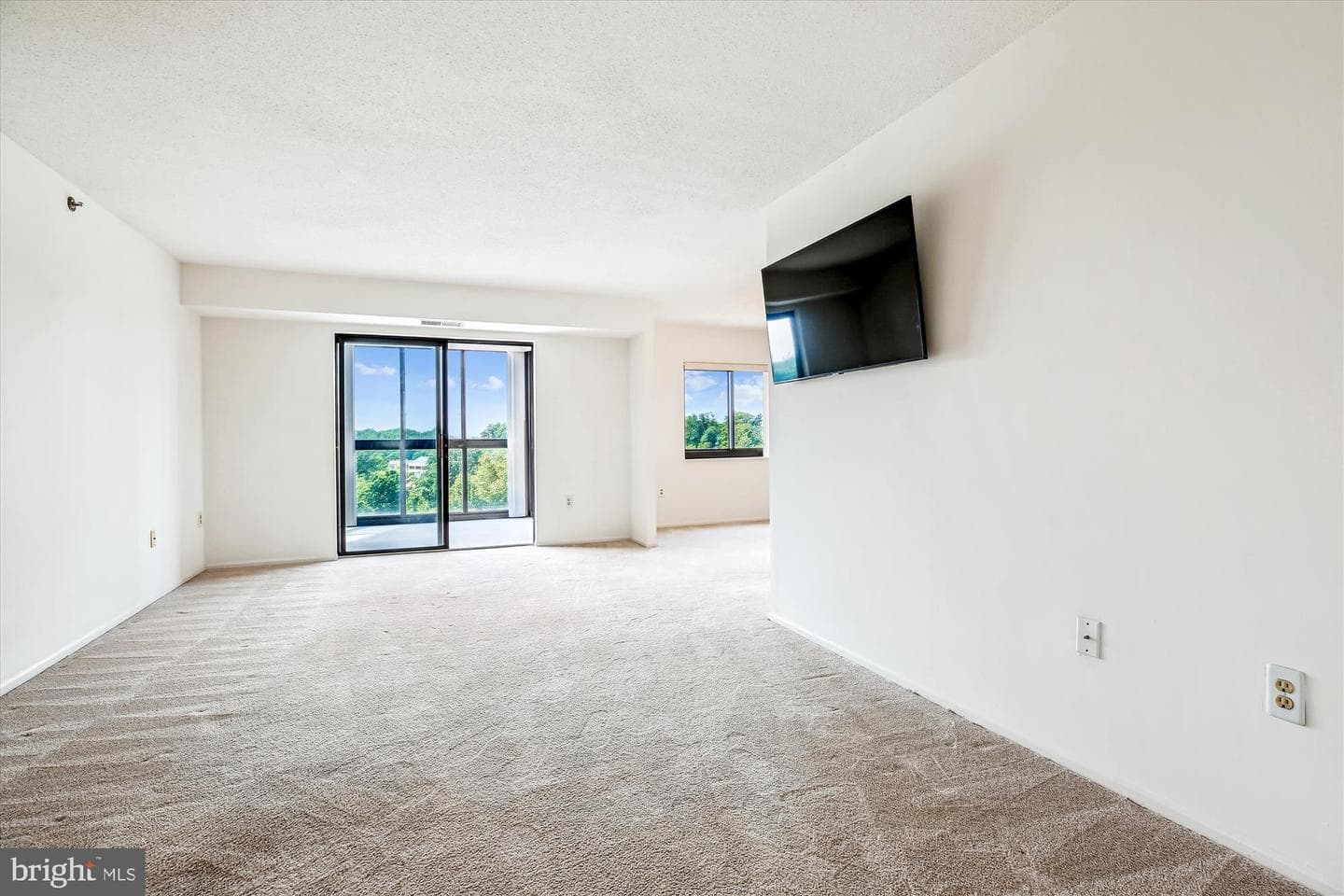 3330 N Leisure World Boulevard #5-722 photo 7