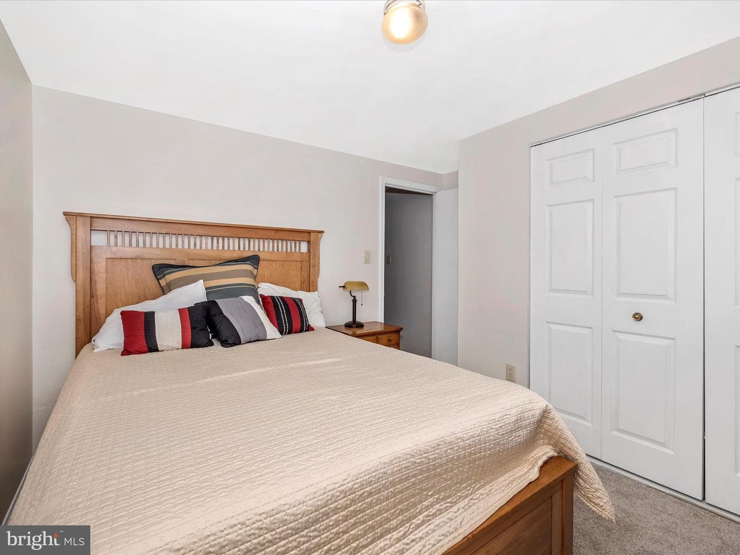 18105 Metz Drive photo 32