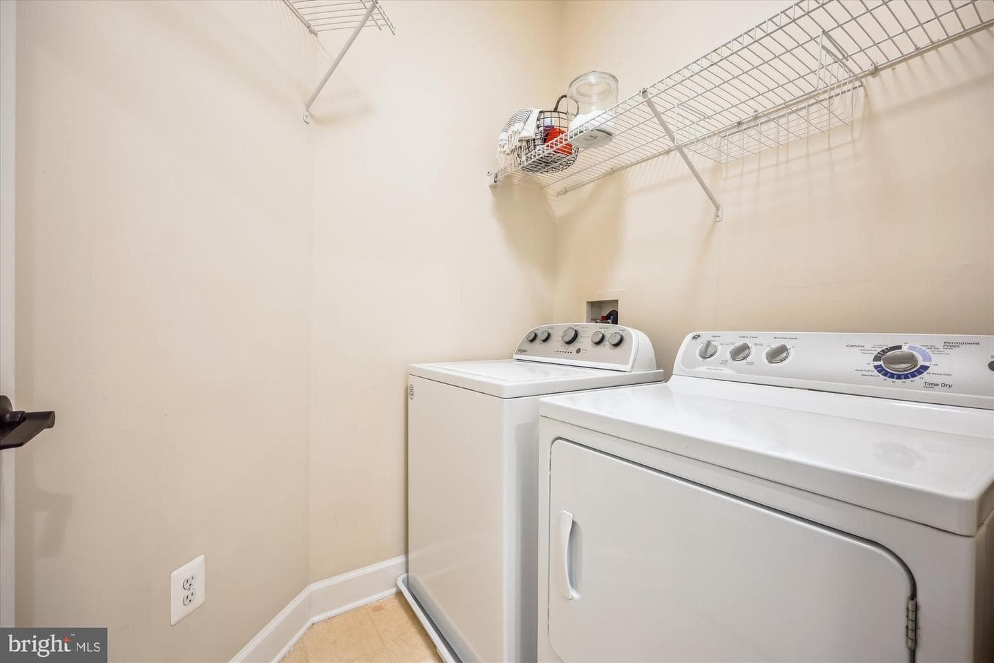567 Pelican Avenue photo 41
