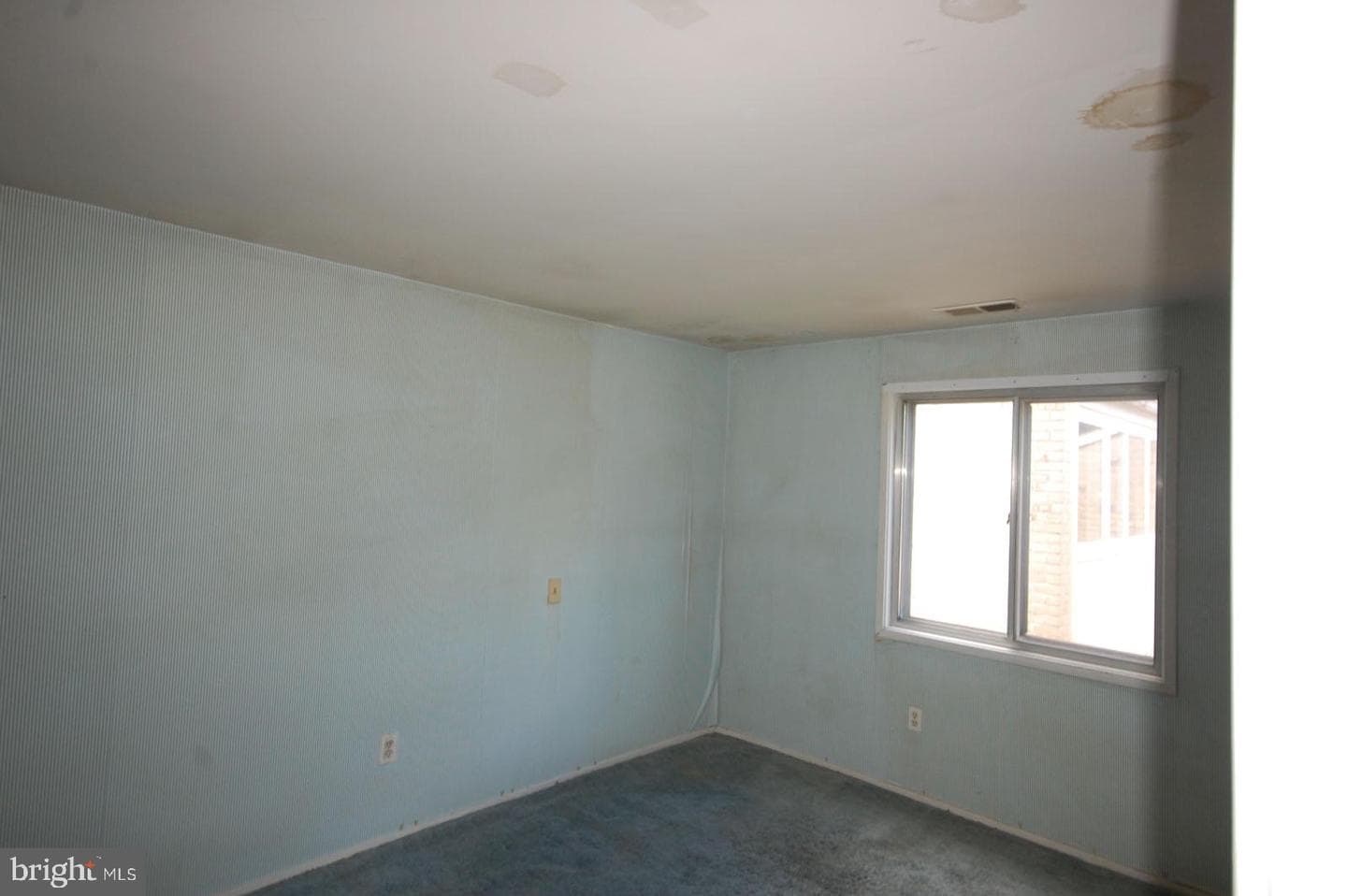 19104 Roman Way photo 15