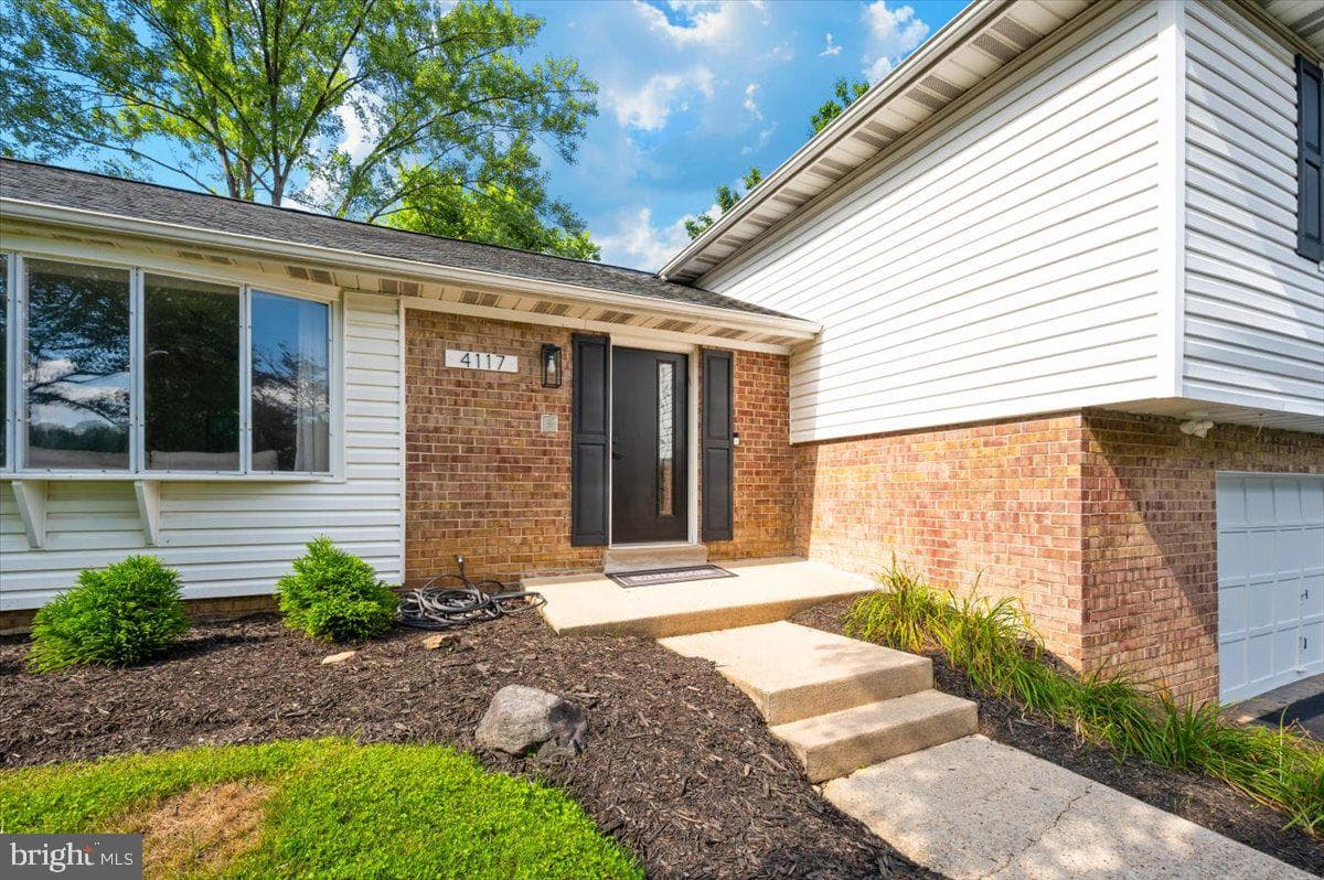 4117 Charley Forest Street photo 9