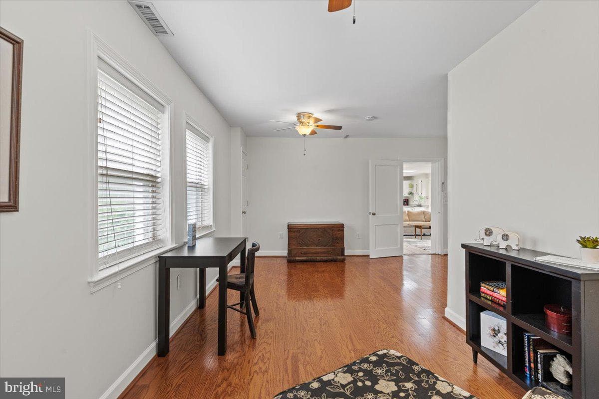 15118 Fairlawn Avenue photo 14