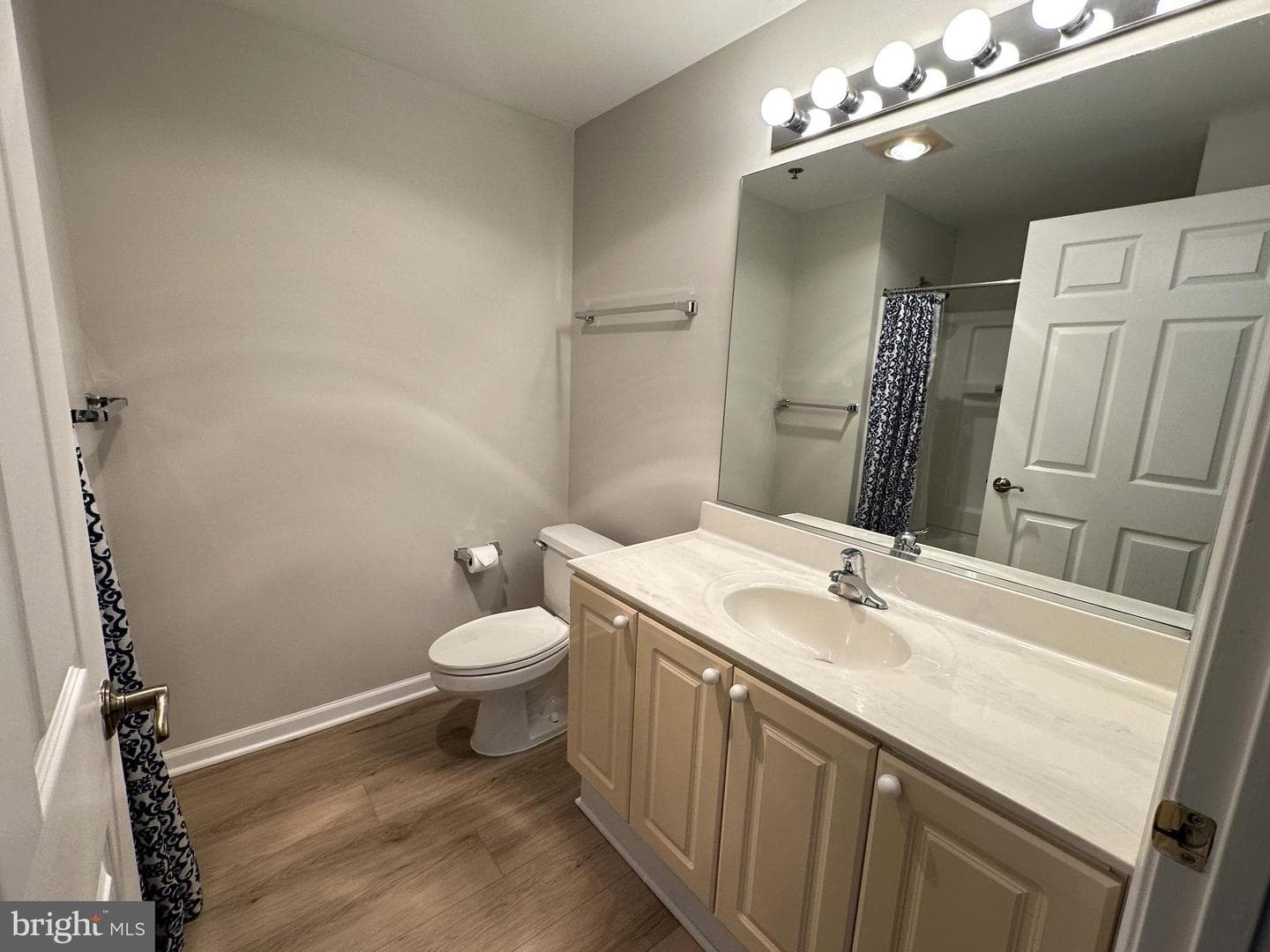 2904 N Leisure World Boulevard #211 photo 22