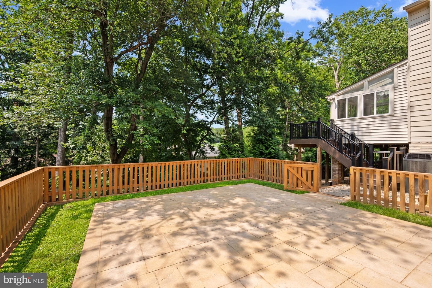 15016 Wellwood Road photo 42