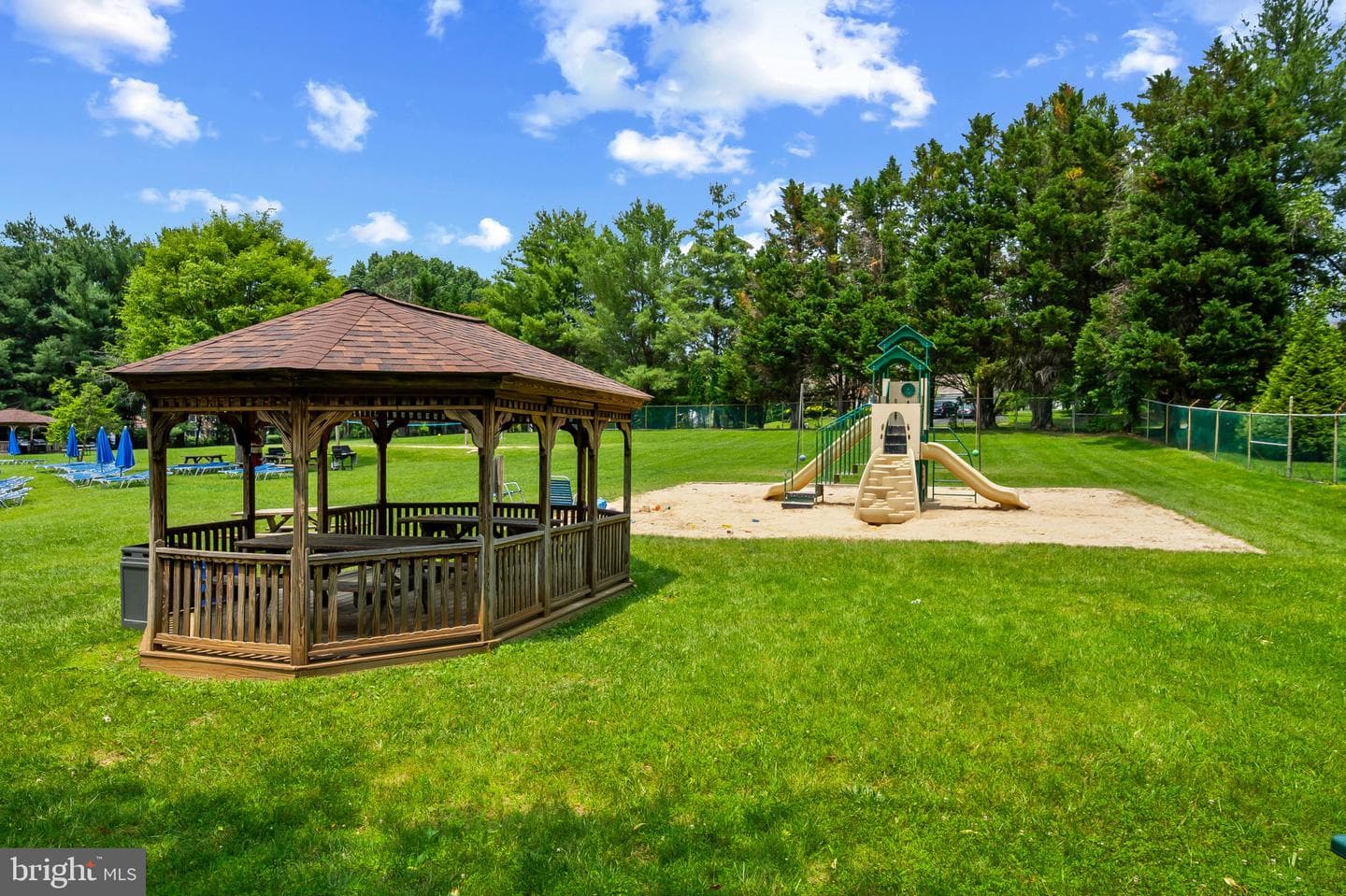 15016 Wellwood Road photo 47