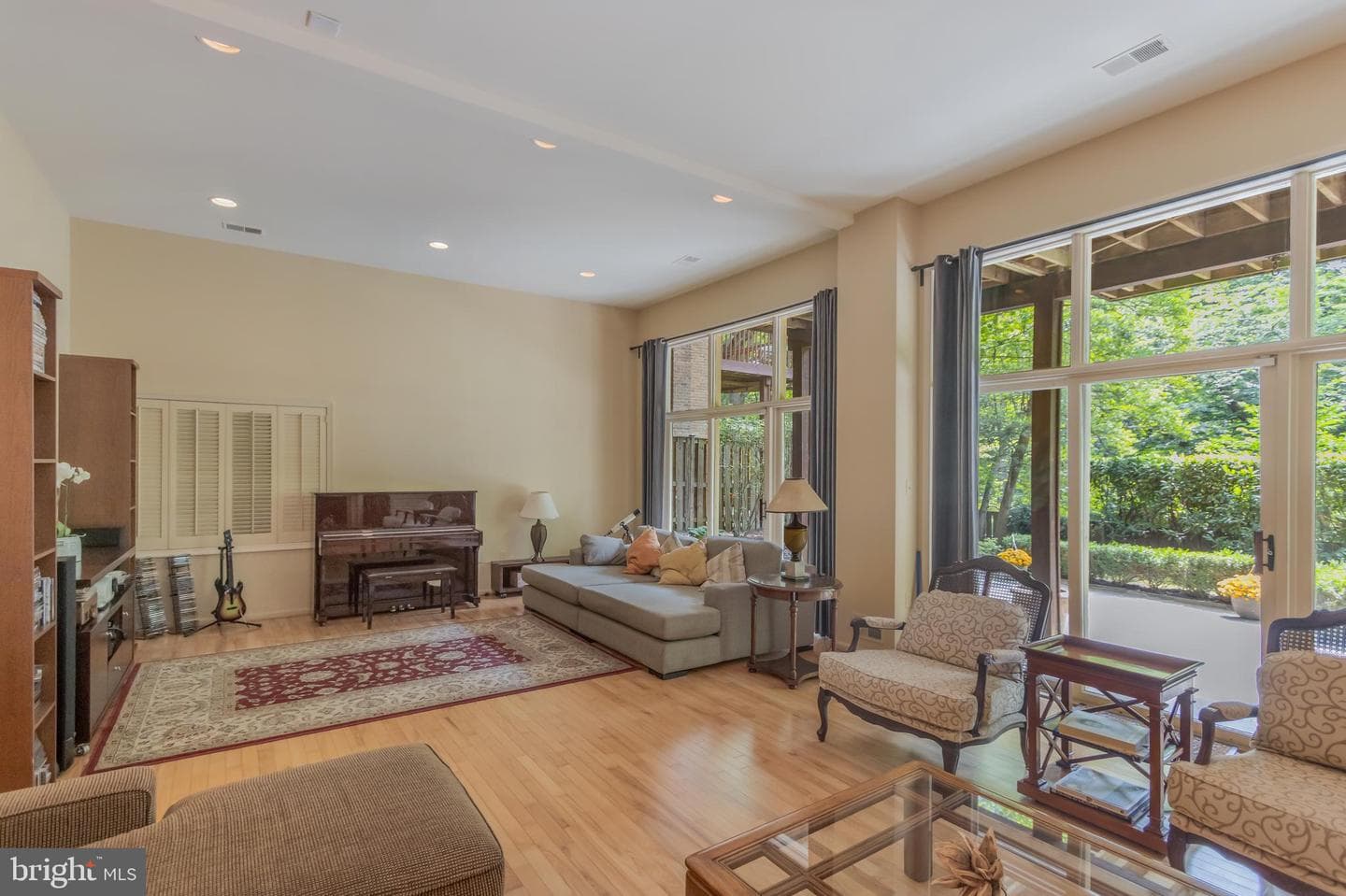 6101 Davenport Terrace photo 30