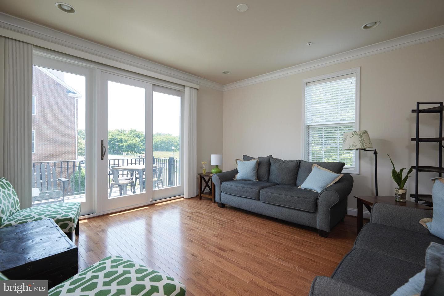 400 Blue Flax Place photo 19