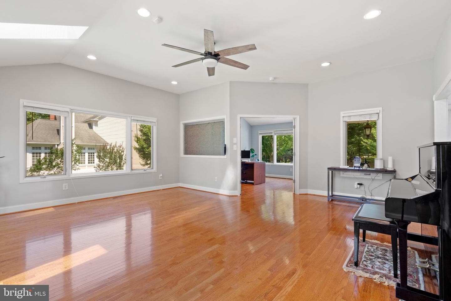 9524 Woodington Drive photo 36