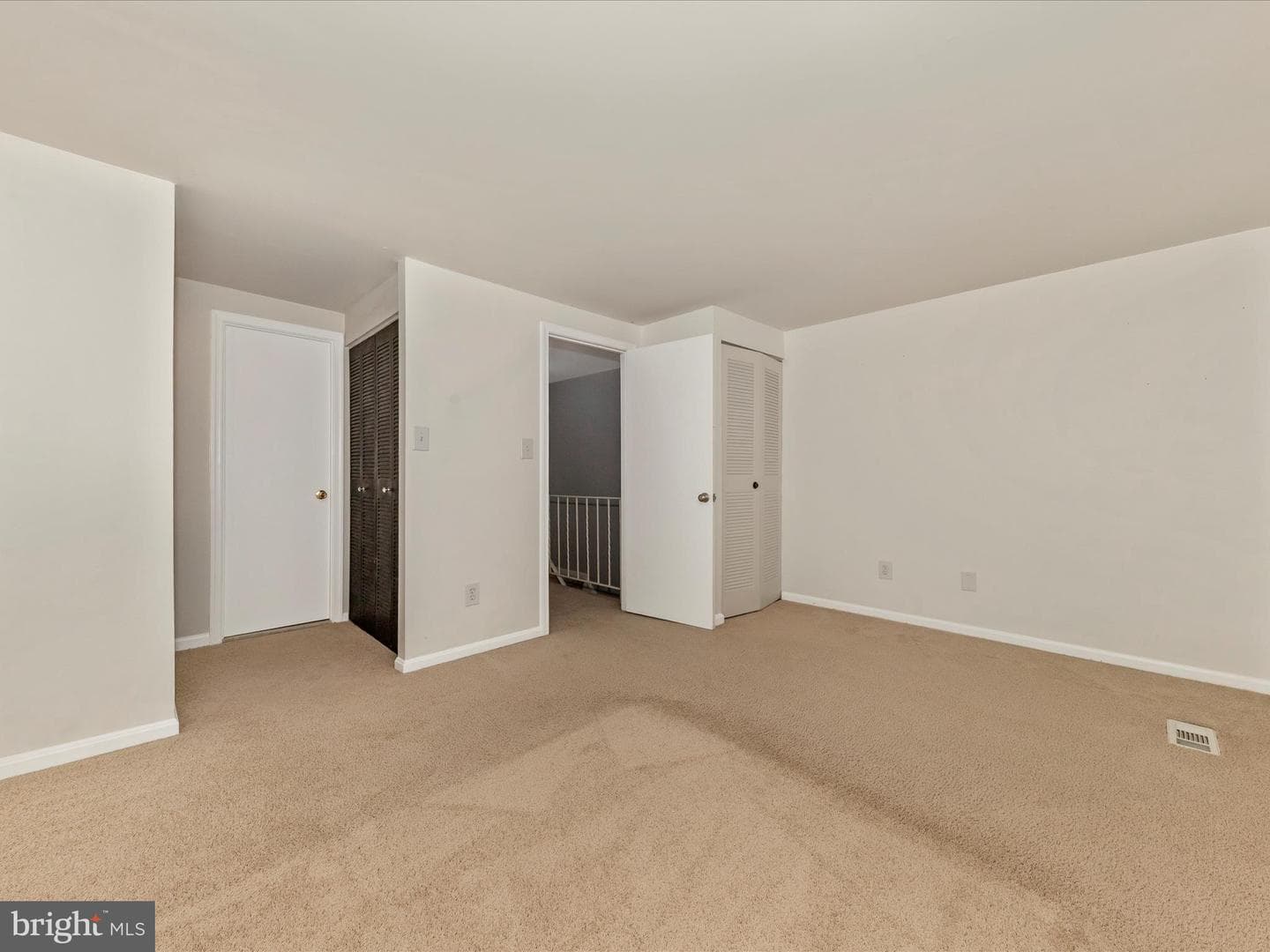 20541 Strath Haven Drive photo 19