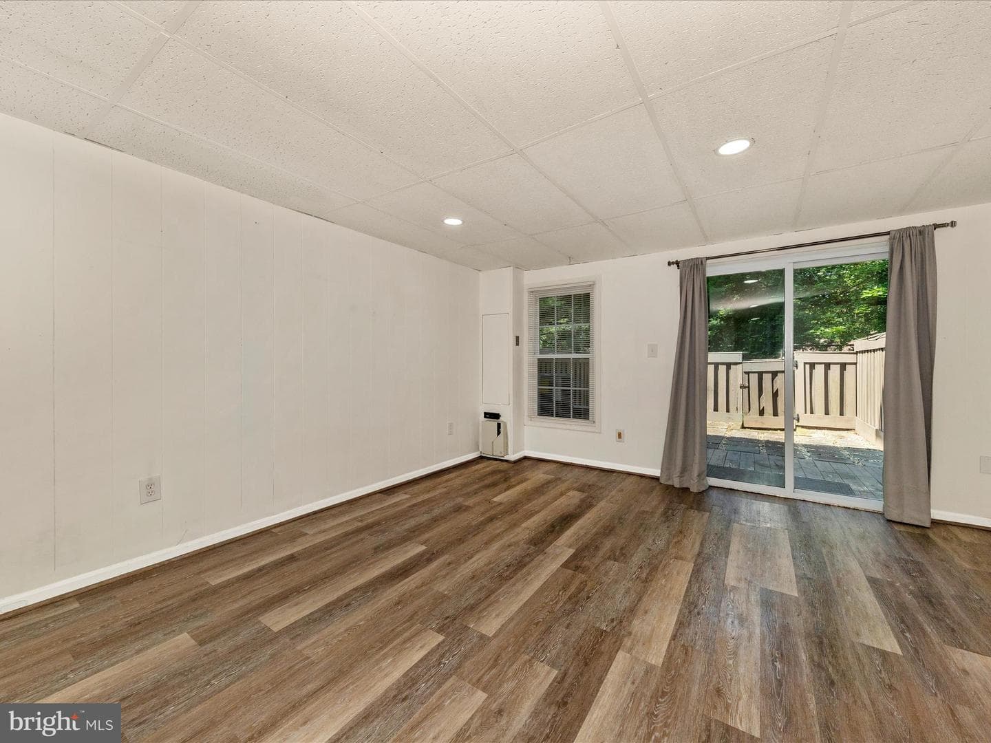 20541 Strath Haven Drive photo 28