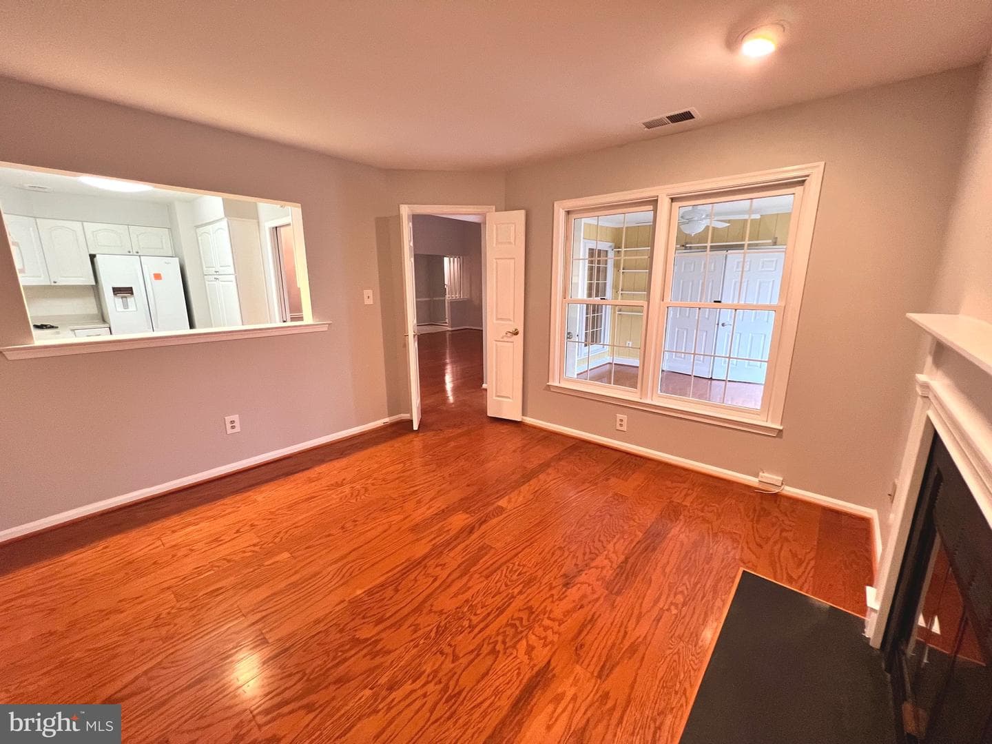 5715 Brewer House Circle #301 photo 10