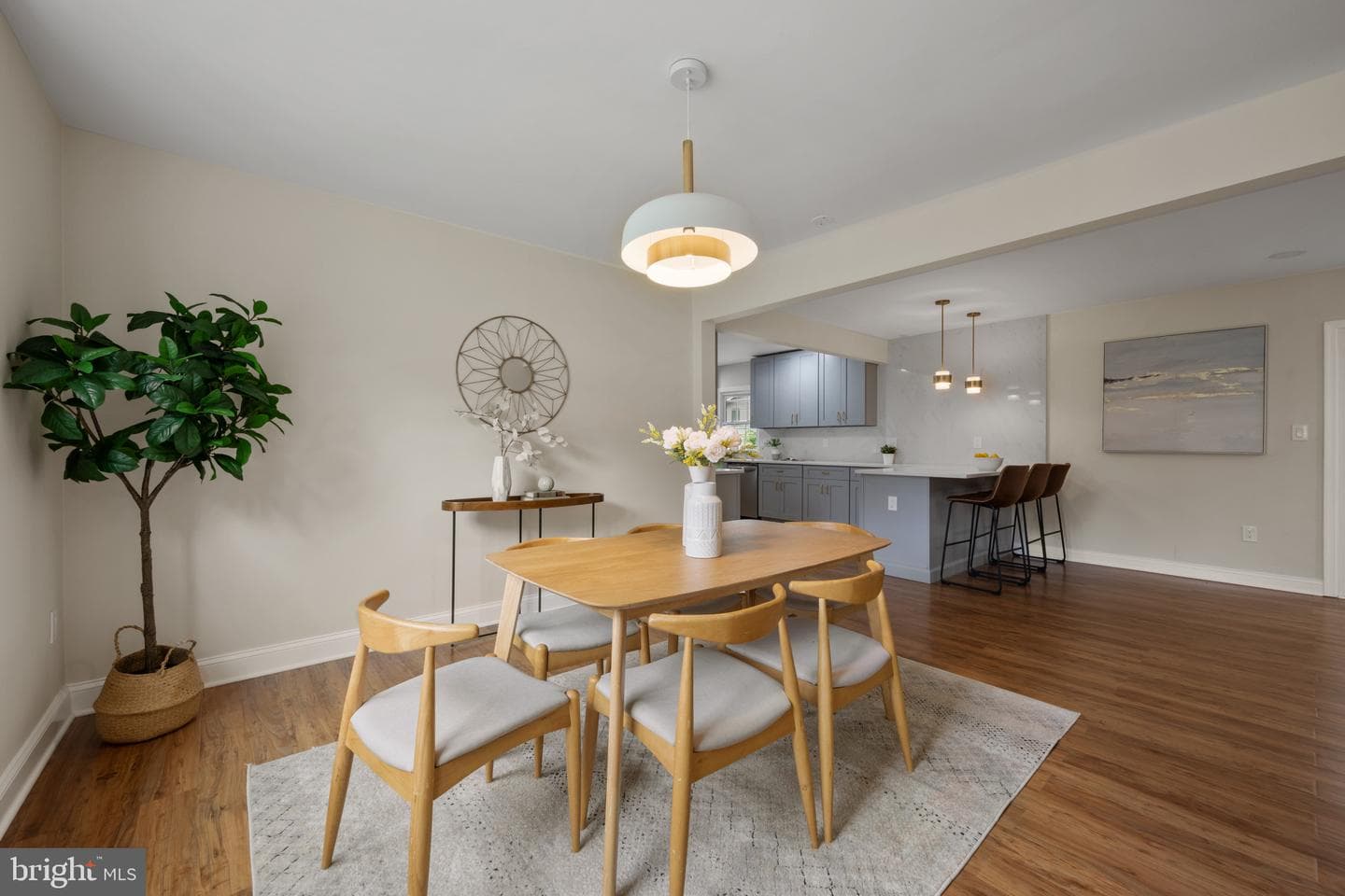 18624 Queen Elizabeth Drive photo 15