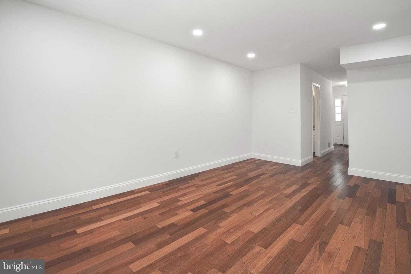 7809 Heatherton Lane photo 25