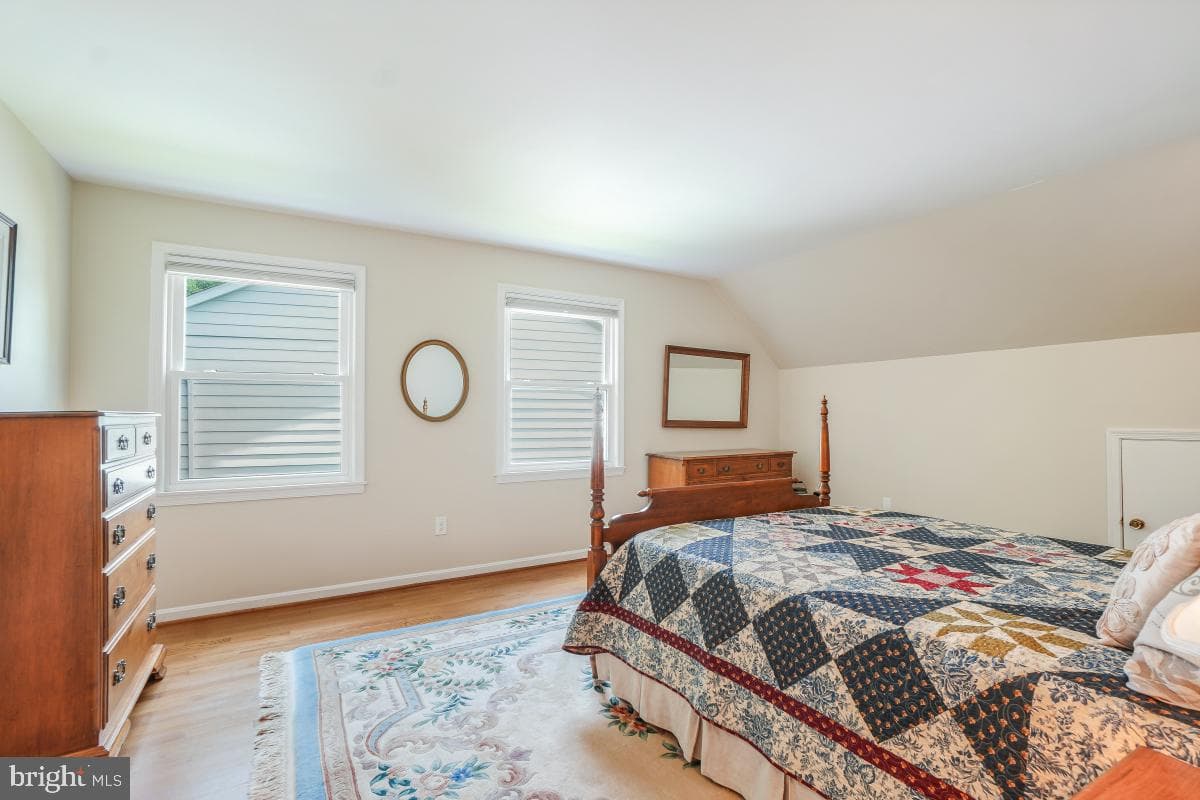 8108 Paisley Place photo 15