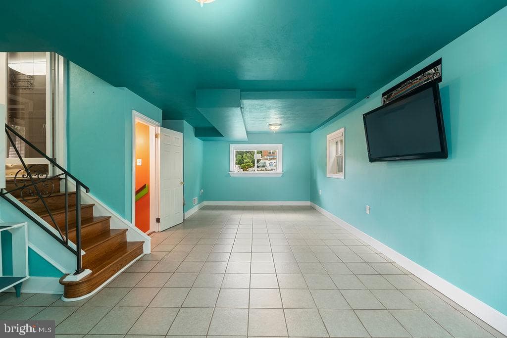 1516 Vivian Court photo 36