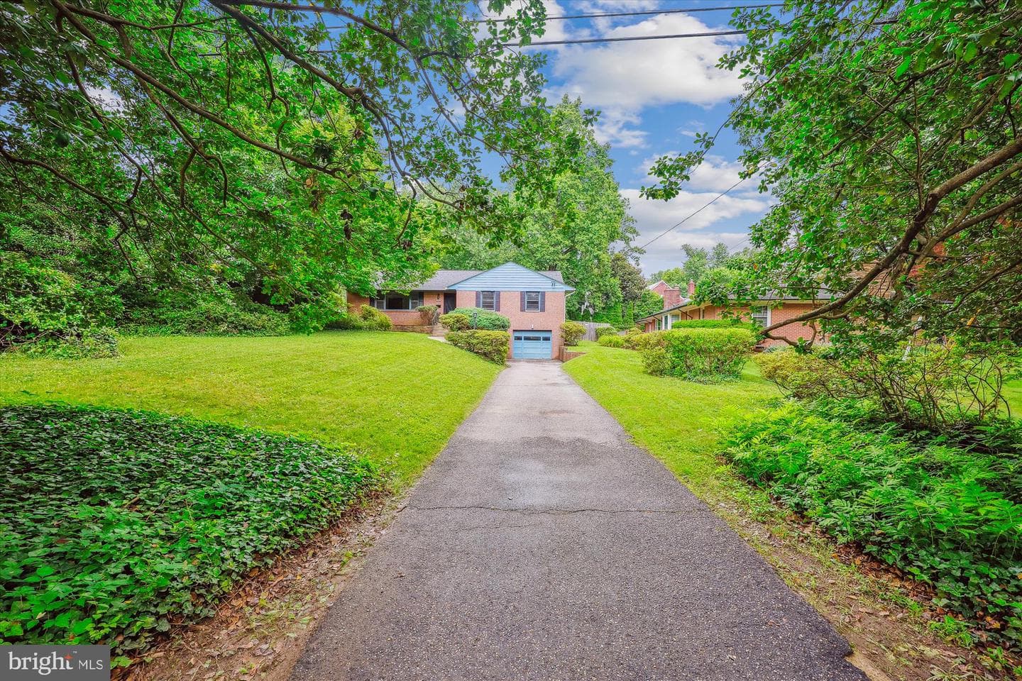 1305 Woodside Parkway photo 32