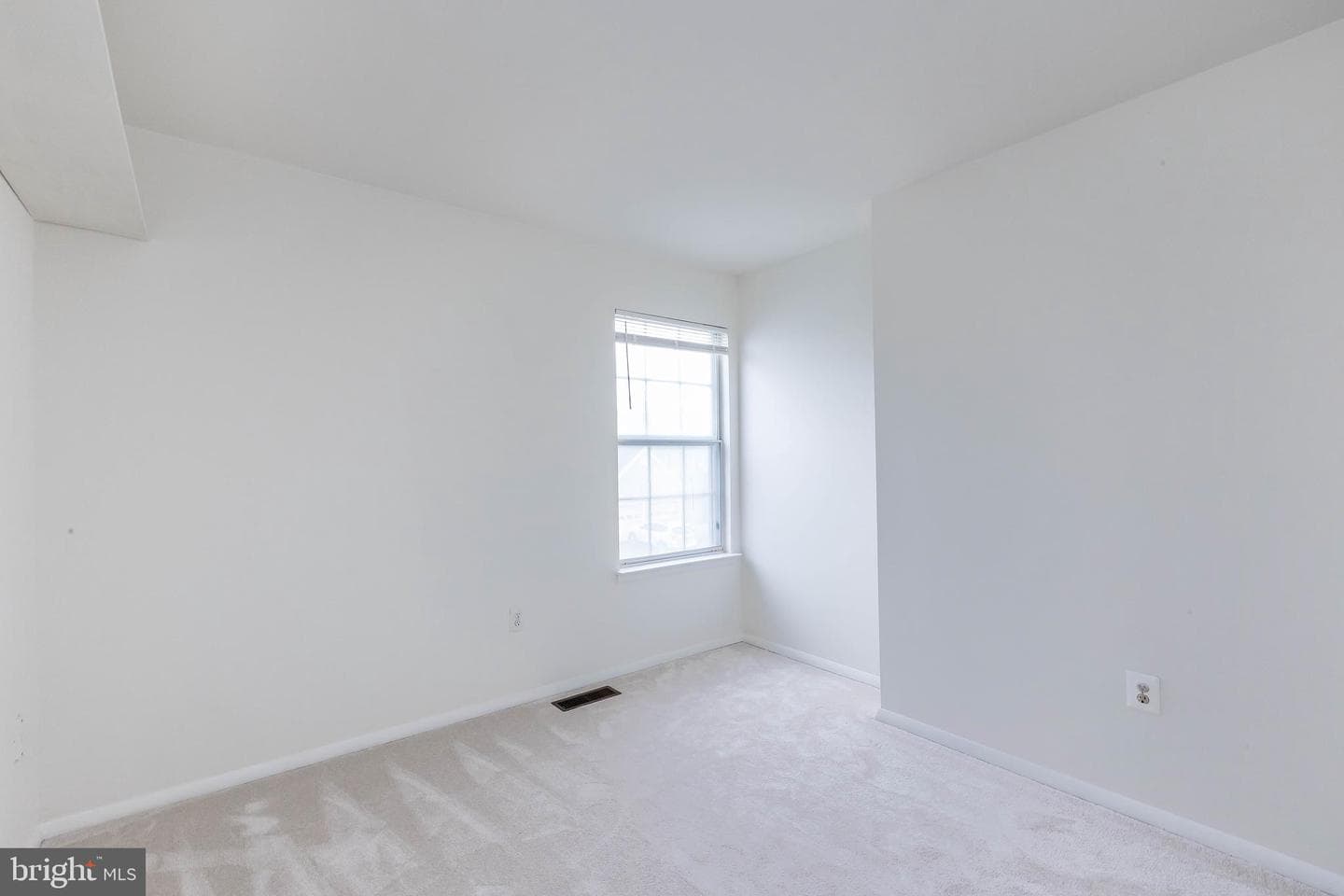18432 Gardenia Way photo 41