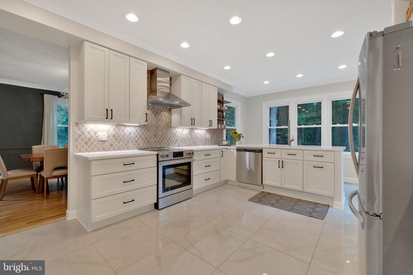 5505 Granby photo 22