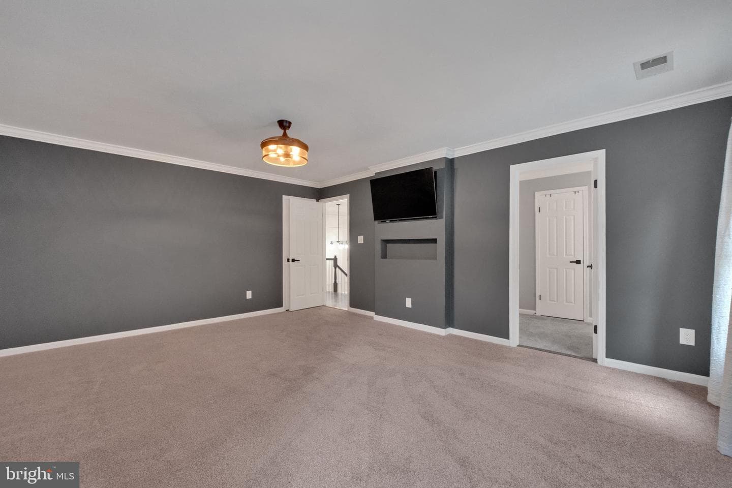 5505 Granby photo 40